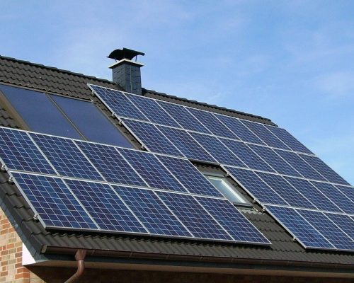 solar-panel-array-1591358_1280